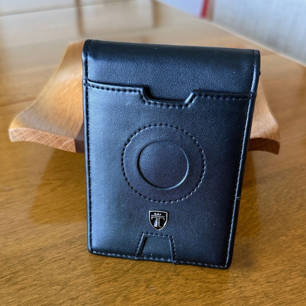 NEW Travando wallet